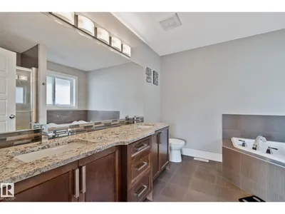 13836 163 AV NW NW photo 27