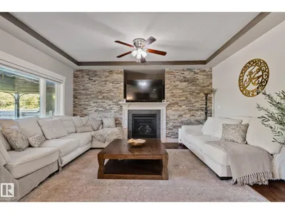 13836 163 AV NW NW photo 9