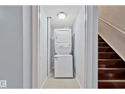 13836 163 AV NW NW photo 40