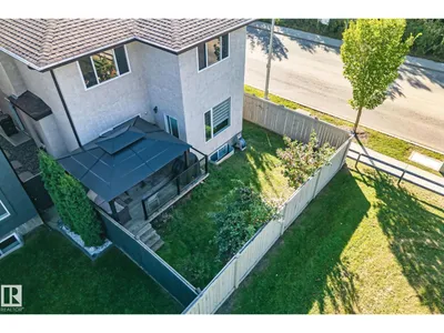 13836 163 AV NW NW photo 58