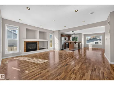 1530 76 ST SW photo 5