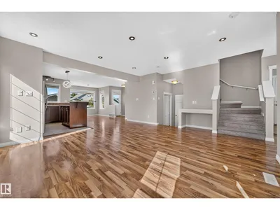 1530 76 ST SW photo 8