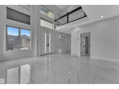 1460 25 ST NW photo 6