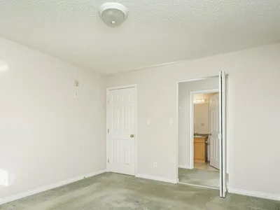 #324 4210 139 AV NW photo 11