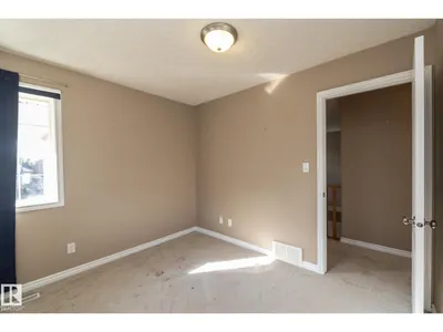 10620 183 AV NW photo 39