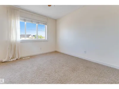3662 13 ST NW NW photo 37