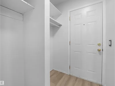 #22 13833 30 ST NW photo 12