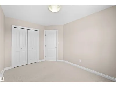 15504 102 AV NW photo 20