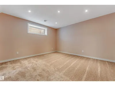 6947 19A AV SW photo 28