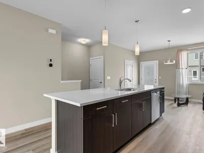 #62 13139 205 ST NW photo 5