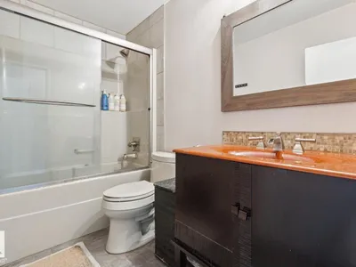 11452 39 AV NW photo 22