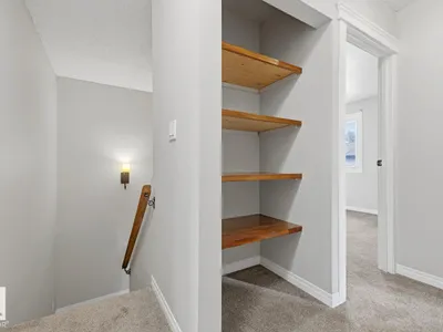 10621 BEAUMARIS RD NW photo 25