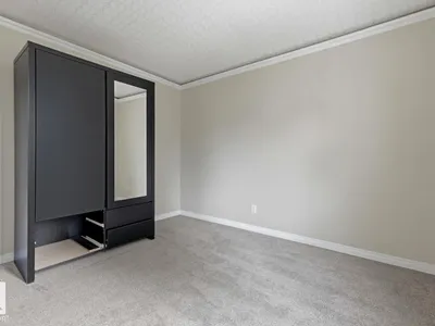 10621 BEAUMARIS RD NW photo 38