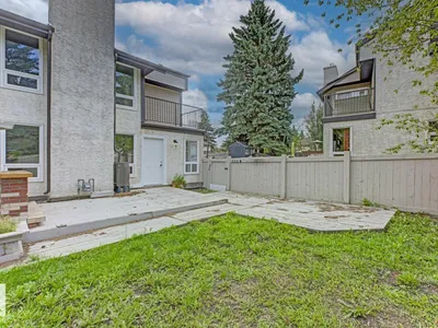 10621 BEAUMARIS RD NW photo 46