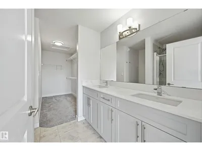 2424 KELLY CI SW photo 17