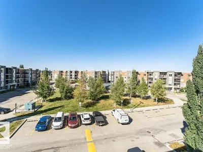 #405 11804 22 AV SW photo 13