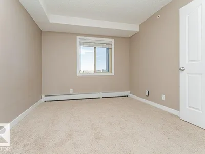 #405 11804 22 AV SW photo 18
