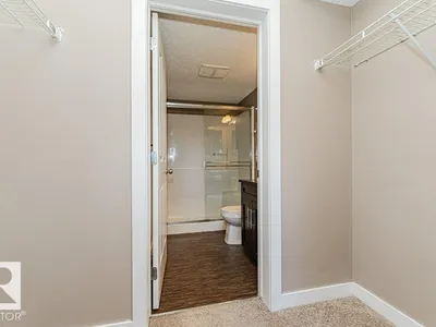 #405 11804 22 AV SW photo 20