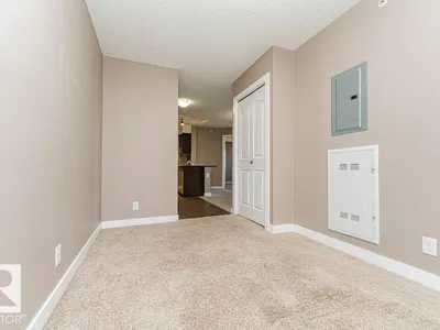 #405 11804 22 AV SW photo 31