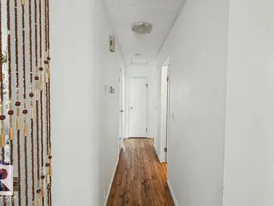 8708 25A AV NW photo 19