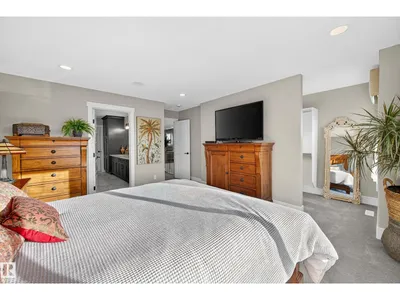 1411 25 ST NW photo 28