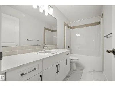 20731 24 AV NW photo 28