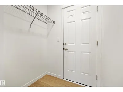 20731 24 AV NW photo 22