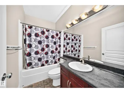 2984 MCPHADDEN WY SW photo 36