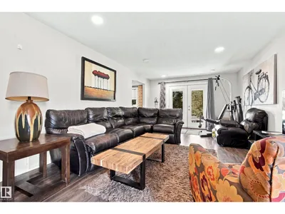 7711-7717 75 ST NW photo 24