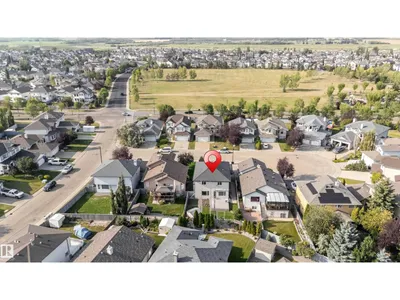 10621 175A AV NW photo 12