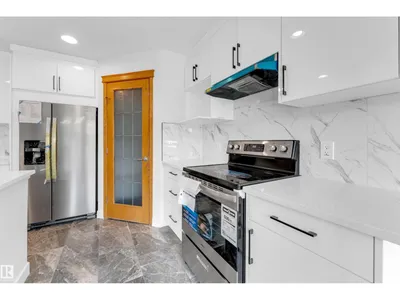10621 175A AV NW photo 27