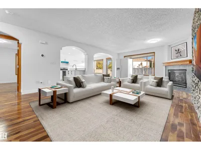 10621 175A AV NW photo 24