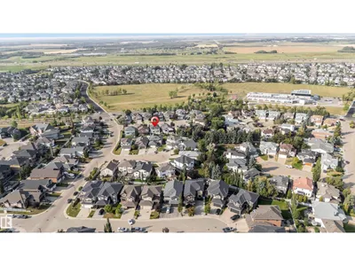 10621 175A AV NW photo 13