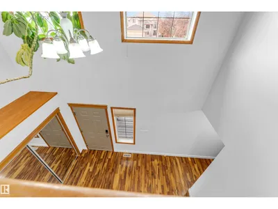 10621 175A AV NW photo 40