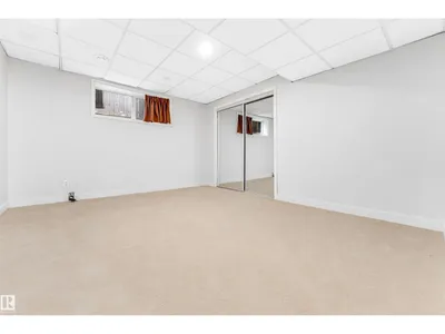 10621 175A AV NW photo 49