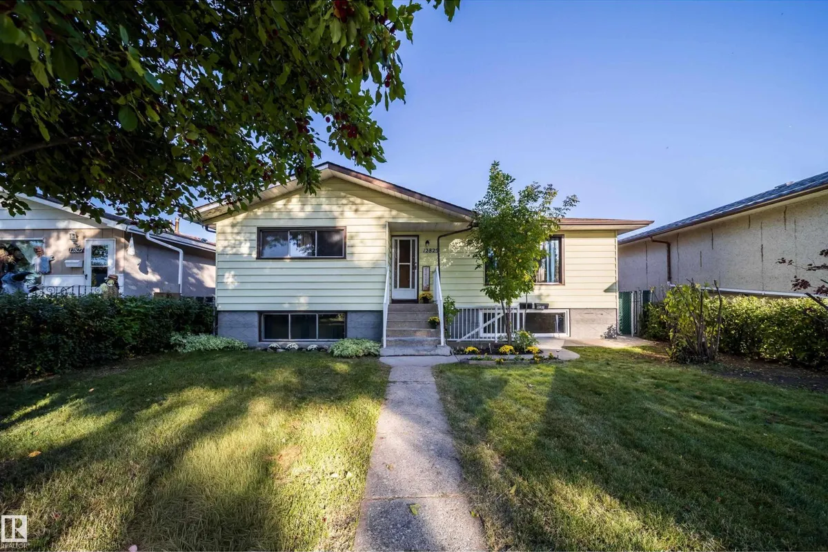 12825 102 ST NW exterior
