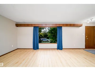 12825 102 ST NW photo 13