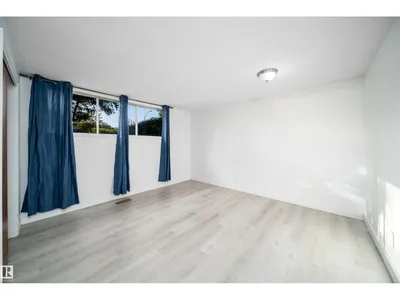 12825 102 ST NW photo 34