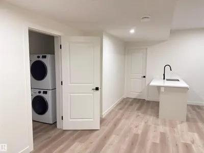 220 28 ST SW photo 48