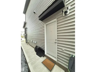 220 28 ST SW photo 44