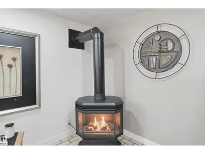 11439 144 AV NW NW photo 25