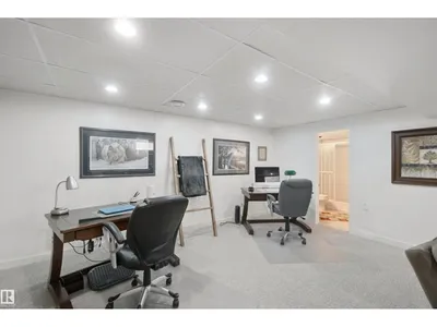 11439 144 AV NW NW photo 27