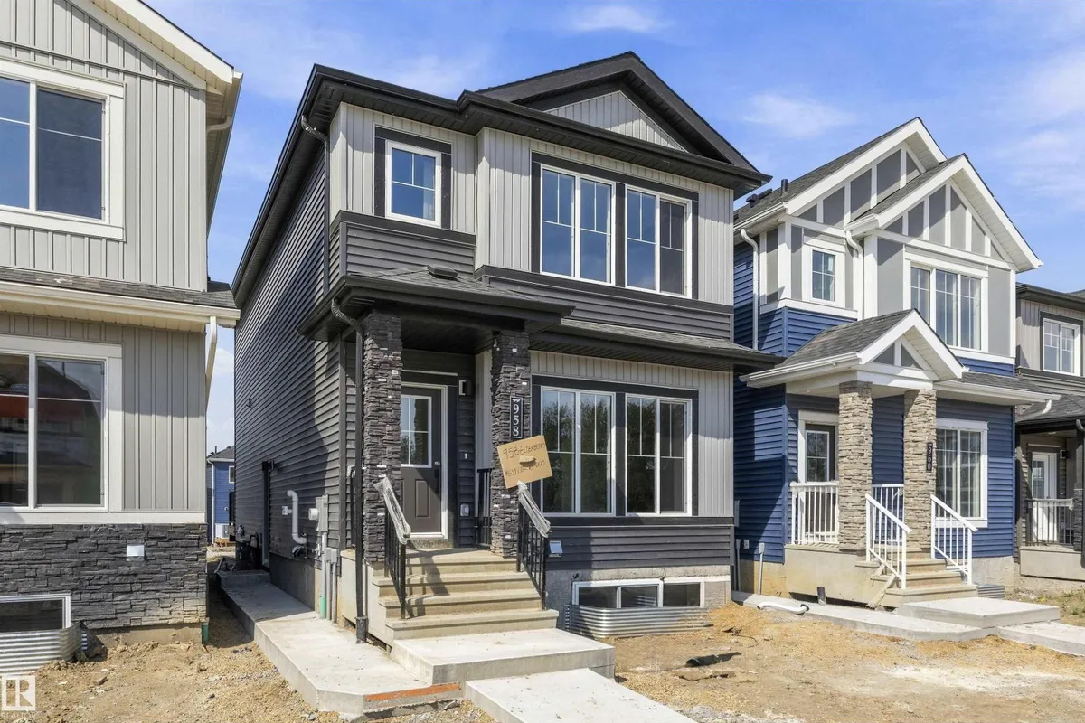 958 Elderberry LD NW NW exterior