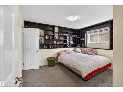 9007 169 AV NW photo 31