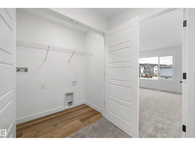 19111 20 AV NW photo 29