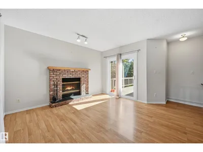 11102 11A AV NW photo 4