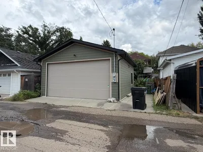 10994 126 ST NW photo 30