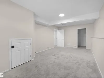 1855 Millwoods Road east NW photo 19