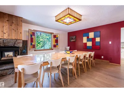 10606 25A AV NW photo 17