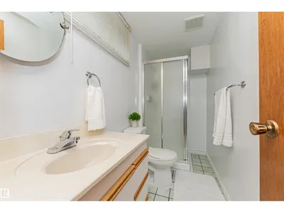 11419 149 AV NW photo 31